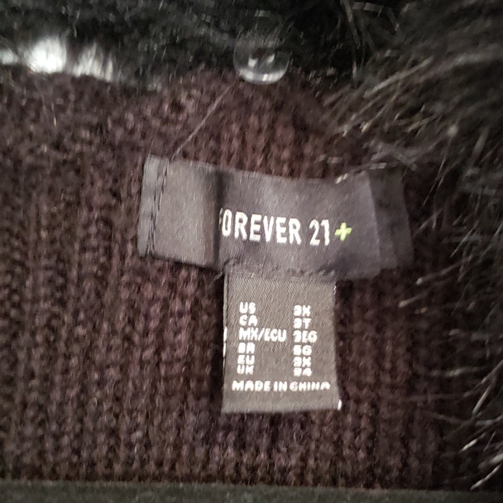 Forever 21 Faux fur sweater - 3X NWOT - Picture 6 of 6